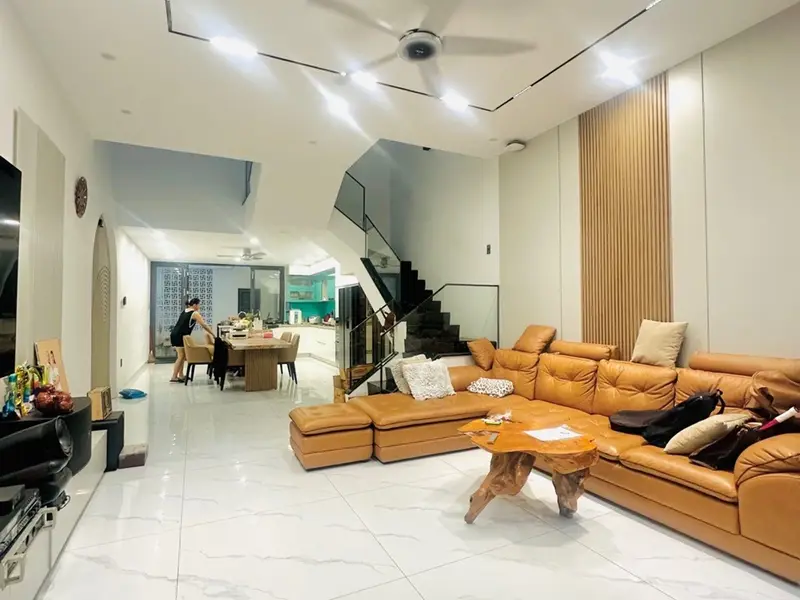 ✨ SỐNG CHẤT GIỮA LÒNG SƠN TRÀ – NHÀ 3 TẦNG HIỆN ĐẠI MẶT TIỀN AN HẢI 6 – 100M² VUÔNG VỨC – SÂN ĐỖ Ô... Bán nhà mặt phố tại An Hải, Đà Nẵng 01