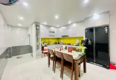 Nhà riêng 3 tầng hướng Nam tại Chùa Hàng với không gian sống rộng rãi, thoáng đãng... Bán nhà riêng tại Lê Chân, Hải Phòng 04