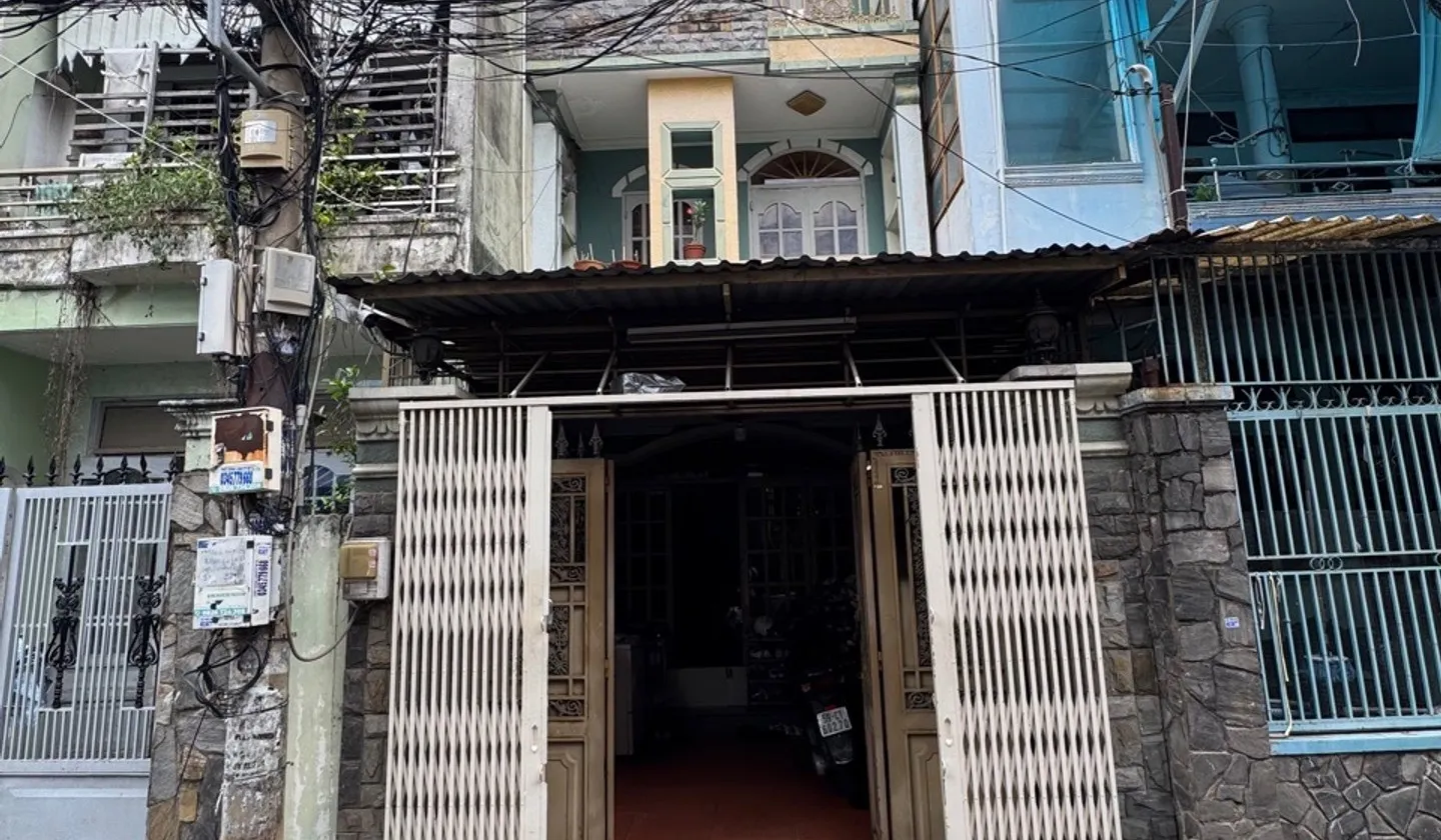 Nhà 4 Tầng 7 Phòng Ngủ Hẻm Xe Tải Gò Vấp... Bán nhà riêng tại An Hội Đông, Hồ Chí Minh 01