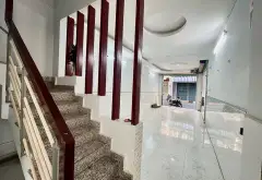 SIÊU PHẨM ĐẸP - SÁT QUẬN 5  - DẠ NAM NGAY CẦU CHỮ Y - 2 MẶT TIỀN ĐỀU HXT... Bán nhà riêng tại Chánh Hưng, Hồ Chí Minh 04