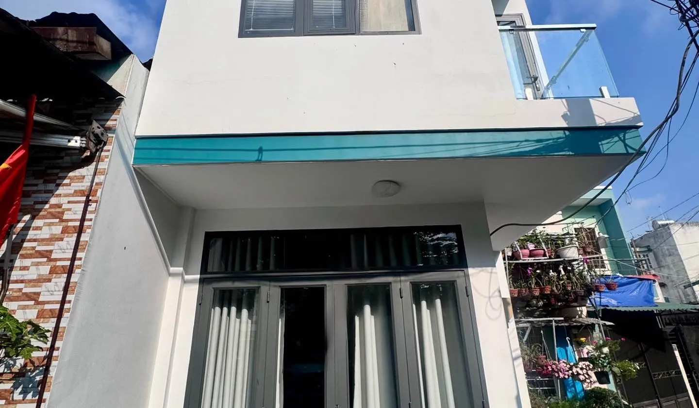 Nhà 3 tầng 2PN hướng Đông Nam tại Phường An Hội Tây, chỉ 2.4 tỷ đồng. Zalo: 0979840478.... Bán nhà riêng tại An Hội Tây, Hồ Chí Minh 01