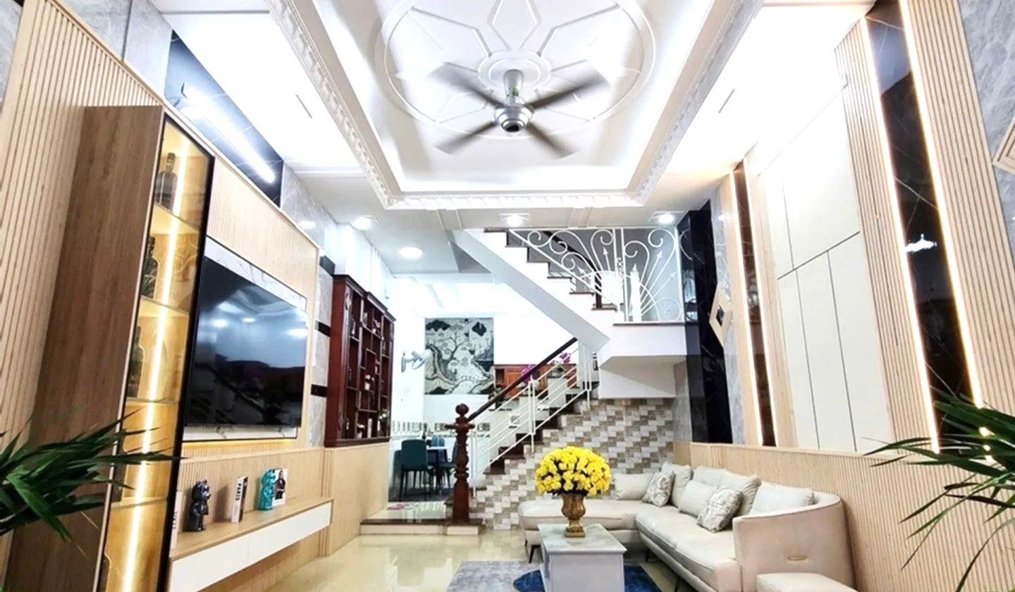 BÁN NHÀ TÂN THỚI HIỆP Q12 – HẺM VIP XE HƠI TRÁNH – 50M² – 4 TẦNG – FULL NỘI THẤT – NHỈNH 5 TỶ... Bán nhà riêng tại Tân Thới Hiệp, Hồ Chí Minh 01