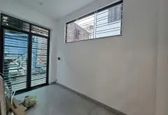 Bán nhà riêng 3 tầng tại quận Hồng Bàng, Hải Phòng, nhà lô góc mặt tiền 6m... Bán nhà riêng tại Hồng Bàng, Hải Phòng 03