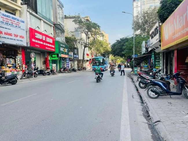 MẶT PHỐ NÚI TRÚC - SIÊU VIP BA ĐÌNH - KINH DOANH KHÔNG QUẢN NGÀY ĐÊM. Diện tích 25m 10 tỷ. tại Hà Nội 03