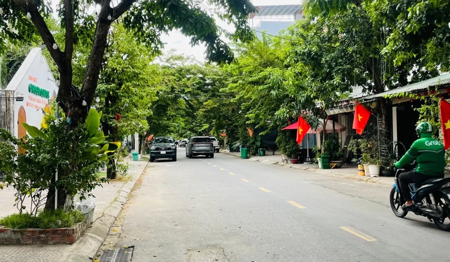 Nhà 2 tầng cực chất tại khu vip Hòa Xuân... Bán nhà mặt phố tại Hòa Xuân, Đà Nẵng 01