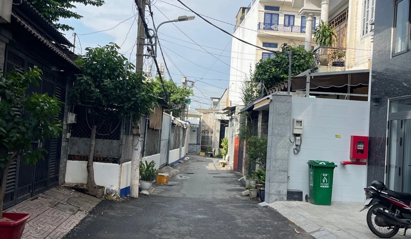 Bán nhà riêng 3 tầng, 98.8m2 tại Đông Hưng Thuận, Quận 12, hẻm xe hơi thông thoáng... Bán nhà riêng tại Đông Hưng Thuận, Hồ Chí Minh 01