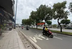 Nhà mặt phố 5 tầng siêu vị trí gần Quận 1... Bán nhà mặt phố tại Chợ Lớn, Hồ Chí Minh 02