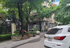 Bán Biệt Thự lô góc Trần Thái Tông 236m2 MT 30m đẹp nhất phố giá 141 tỷ.0868779497 nhận bg tốt nhất... Bán nhà mặt phố tại Cầu Giấy, Hà Nội 12