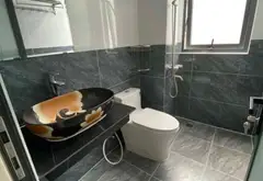 Nhà 3 tầng: 4p ngủ, 5WC  Nhà hoàn công đủ  Chiều ngang lý tưởng 5,05m  Nhà khóa chìa... Bán nhà riêng tại Chợ Quán, Hồ Chí Minh 12