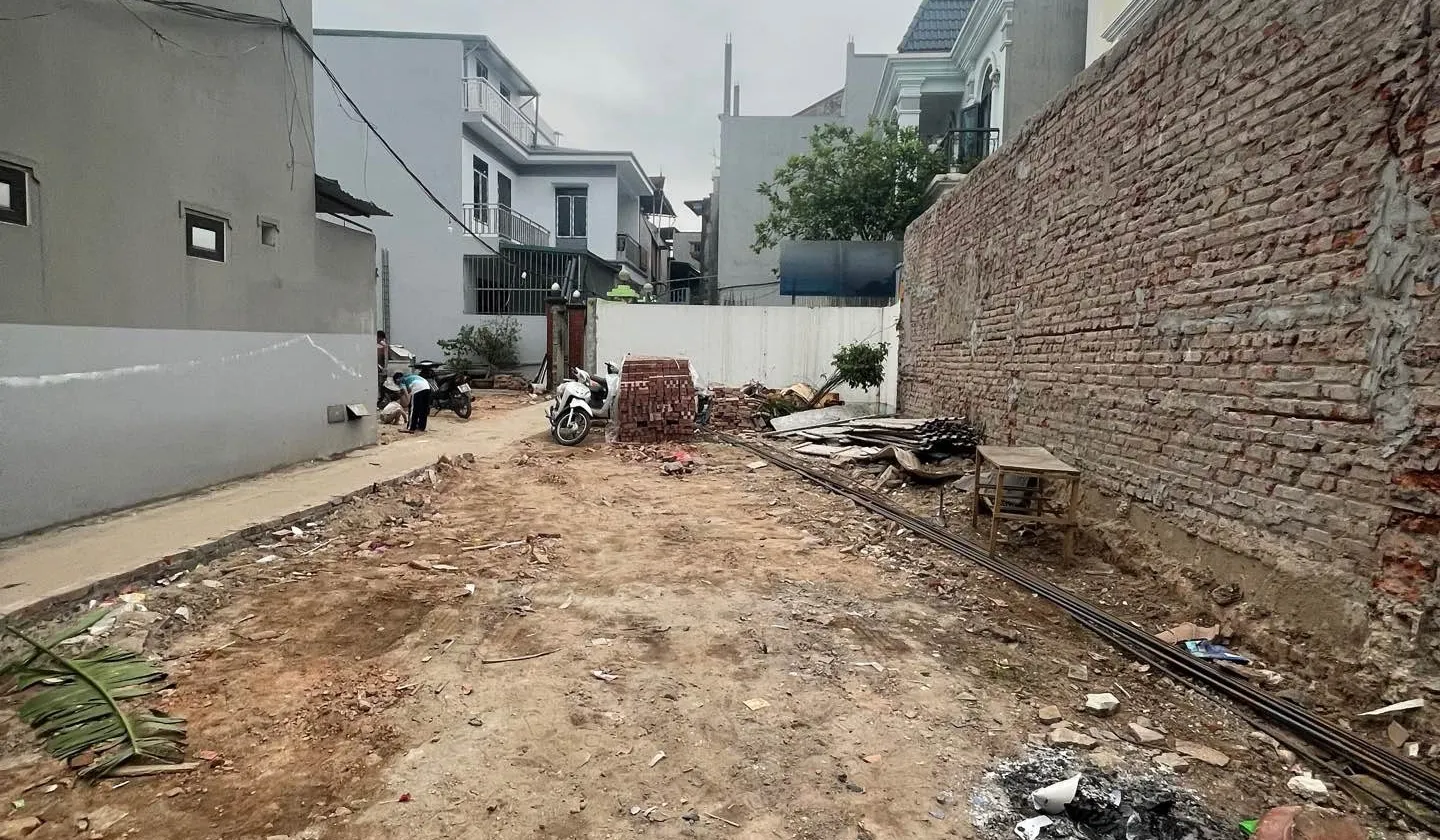 Chính chủ bán 41m đất dương lôi
Tân Hồng , Từ Sơn.... Bán đất tại Từ Sơn, Bắc Ninh 01