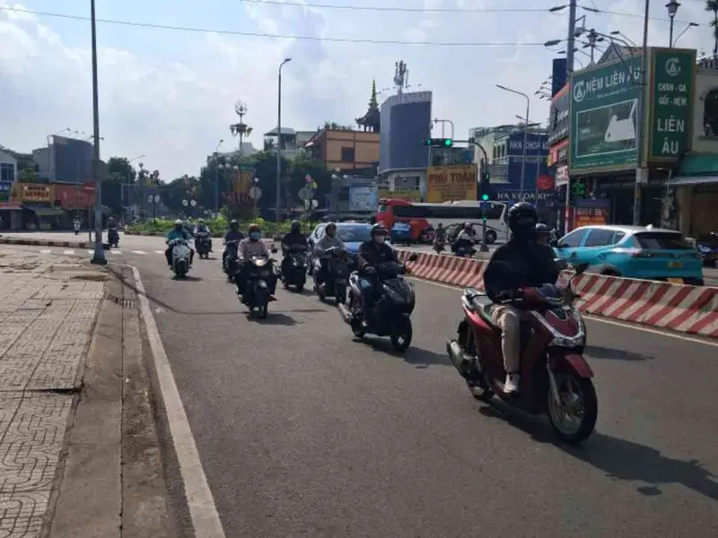 MẶT TIỀN KINH DOANH NGAY VÒNG XOAY ĐẦM SEN - KINH DOANH SẦM UẤT NGÀY ĐÊM.... Bán nhà mặt phố tại Bình Thới, Hồ Chí Minh 01