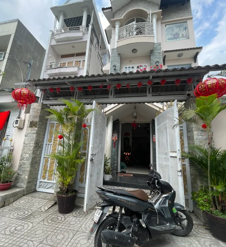 Bán nhà mặt phố 4 tầng 235.8m2 tại phường An Lạc A, Bình Tân, mặt tiền 7.6m... Bán nhà mặt phố tại An Lạc, Hồ Chí Minh 01