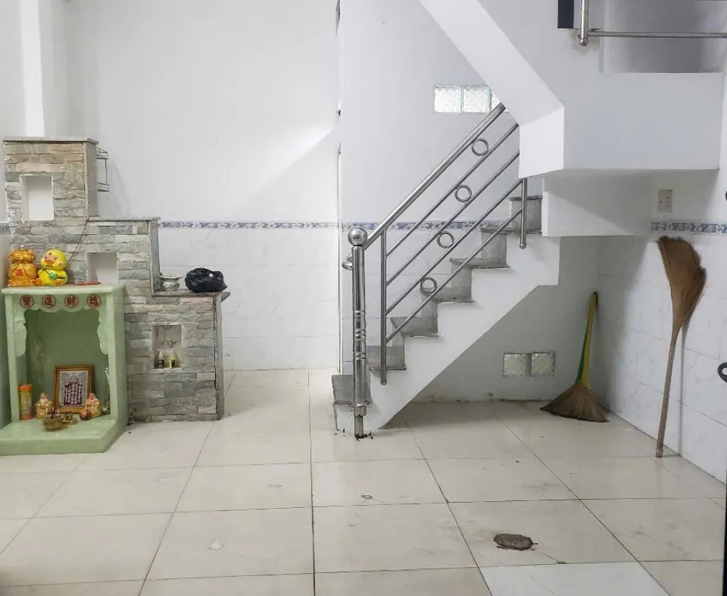 Nhà 3 lầu 2 phòng ngủ gần chợ Tân Phú, diện tích 21m2... Bán nhà riêng tại Phú Thọ Hòa, Hồ Chí Minh 01