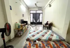 Nhà 4 tầng đẹp, không gian sống riêng tư ngay trung tâm quận 1... Bán nhà riêng tại Tân Định, Hồ Chí Minh 04