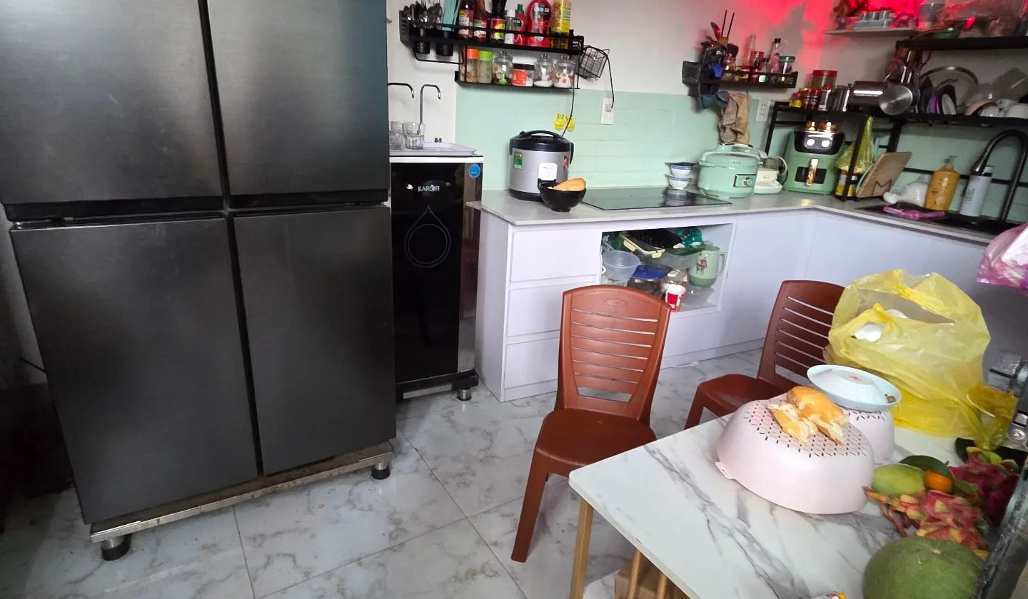 Bán nhà cấp 4 mặt tiền rộng gần 7m tại quận 6 giá tốt... Bán nhà riêng tại Phú Lâm, Hồ Chí Minh 01