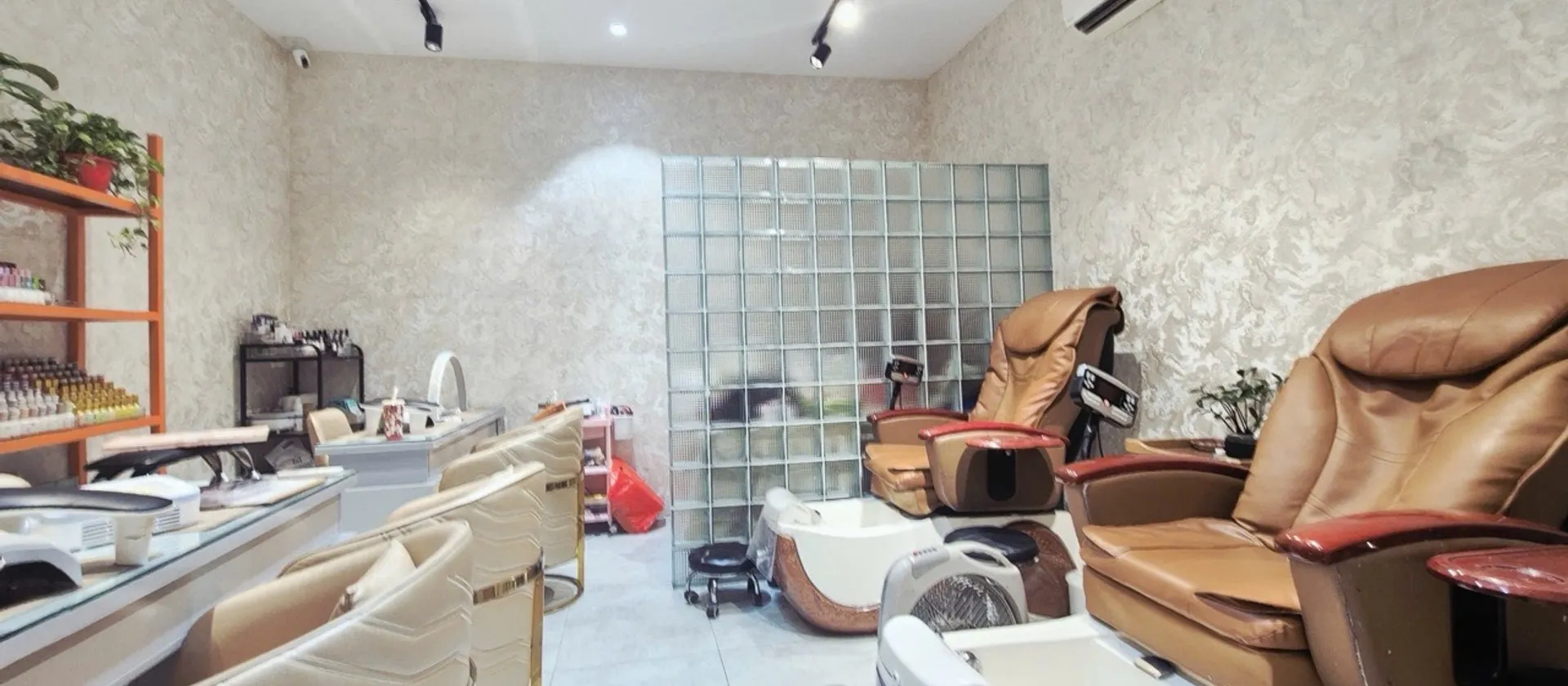 MẶT PHỐ KINH DOANH • ĐẦU TƯ GIỮ TIỀN • DÒNG TIỀN 50 TRIỆU/THÁNG - DÂN XÂY - LÕI PHỐ CỔ .... Bán nhà mặt phố tại Hoàn Kiếm, Hà Nội 01