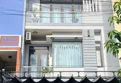🔥🔥 7.X TỶ – NHÀ 3 TẦNG 3 MÊ MẶT TIỀN NGUYỄN KHANG – AN KHÊ – Ô TÔ ĐỖ TRONG NHÀ! 🔥... Bán nhà mặt phố tại An Khê, Đà Nẵng 01