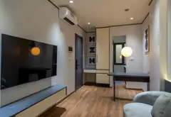 10 TẦNG THANG MÁY - 32 CĂN HỘ KHÉP KÍN - DOANH THU 5 TỶ/NĂM - HAI THOÁNG - VỈA HÈ OTO TRÁNH... Bán nhà riêng tại Phú Diễn, Hà Nội 02
