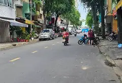 NHÀ BÁN 6,8 TỶ – PHAN VĂN TRỊ, PHƯỜNG 2, QUẬN 5 – HẺM 4M – 62M² – 2 TẦNG... Bán nhà riêng tại Chợ Quán, Hồ Chí Minh 03
