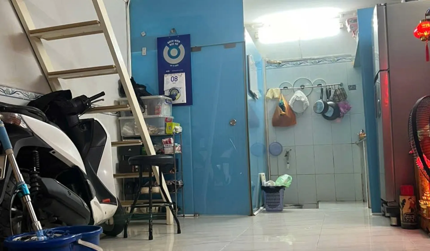 Bán nhà 2 tầng 16m2 có nhiều hướng vào tại Bình Phú Quận 6... Bán nhà riêng tại Bình Phú, Hồ Chí Minh 01