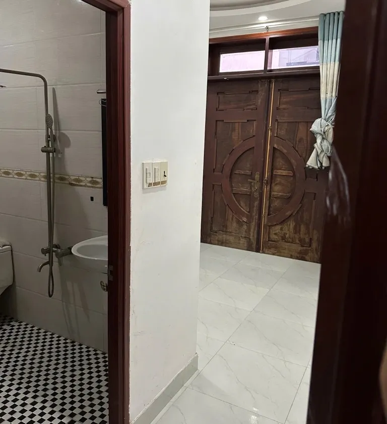Nhà mặt phố 4 tầng đỉnh trong khu Tân Thới Hiệp, giá cực tốt... Bán nhà mặt phố tại Tân Thới Hiệp, Hồ Chí Minh 01