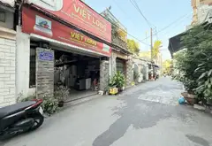 🏢LÊ VĂN THỌ – HẺM NHỰA KINH DOANH – 130M² – 4 TẦNG – Ô TÔ NGỦ TRONG NHÀ
📐 5,1 × 25,5m – 5PN, 4WC... Bán nhà riêng tại Hạnh Thông, Hồ Chí Minh 01
