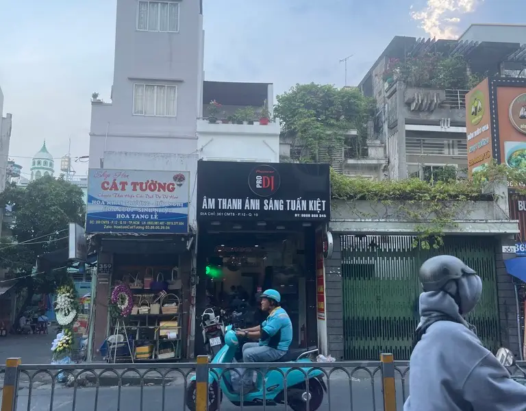 Nhà mặt phố Quận 10 – điểm vàng kinh doanh sầm uất... Bán nhà mặt phố tại Hòa Hưng, Hồ Chí Minh 01