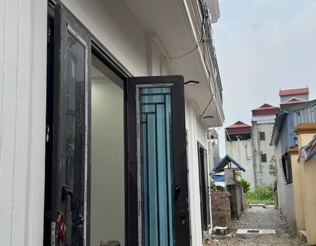 Bán nhà riêng 3 tầng 42m2 lô góc khu trung tâm Yên Mỹ ô tô đỗ cửa... Bán nhà riêng tại Yên Mỹ, Hưng Yên 01