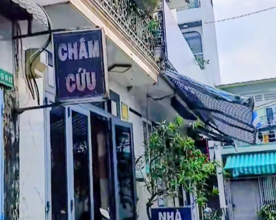 NHÀ 5 TẦNG VỪA Ở VỪA KD CHỢ TTN - NGAY GA ME TRO SỐ 2 - DT:4M X 15M - TẶNG NỘI THẤT ĐẸP

8 ĐỒNG TL.... Bán nhà mặt phố tại Đông Hưng Thuận, Hồ Chí Minh 01