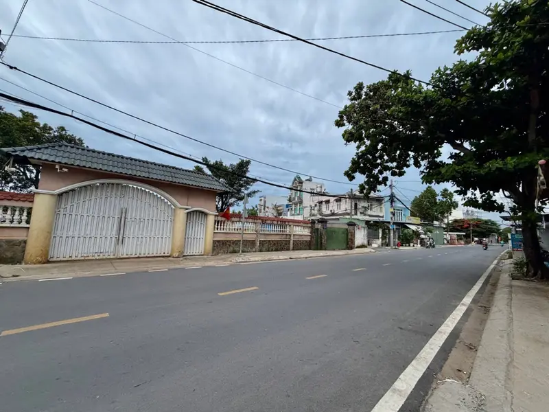 Bán đất mặt tiền rộng 42m tại Hóc Môn, giá 39 tỷ... Bán đất tại Hóc Môn, Hồ Chí Minh 01