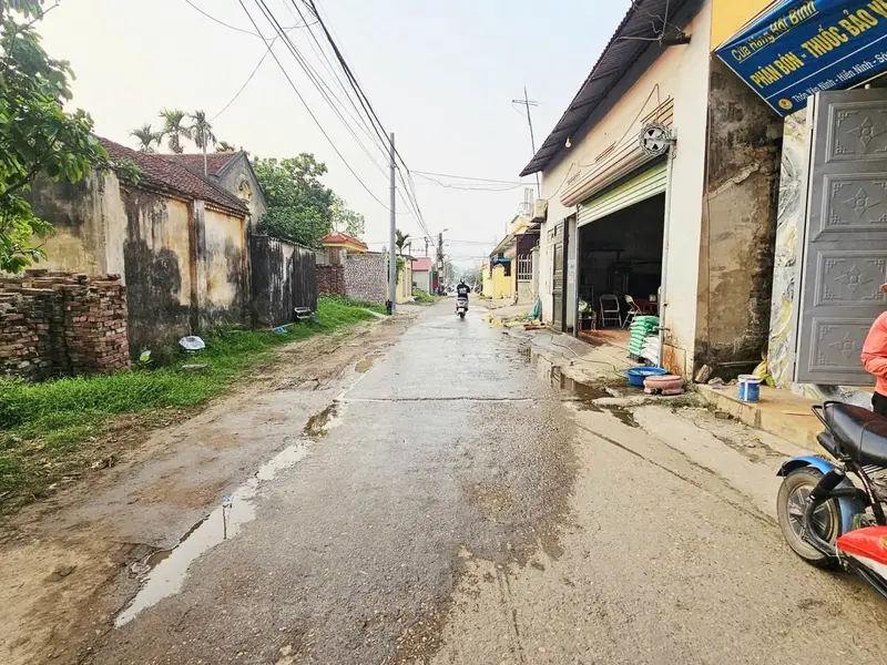 🌺ĐÓN ĐẦU DỰ ÁN CON ĐƯỜNG 1500TỶ - ĐƯỜNG THÔNG OTO VÀO ĐẤT - CÁCH ĐƯỜNG YÊN NINH 100M🌺
 Yên Ninh,... Bán đất tại Nội Bài, Hà Nội 01
