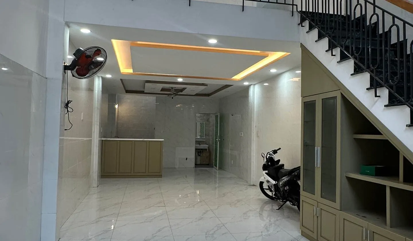 Nhà phố 2PN, 2WC, mặt tiền 4.4m tại Tân Bình giá 8.7 tỷ... Bán nhà riêng tại Bảy Hiền, Hồ Chí Minh 01