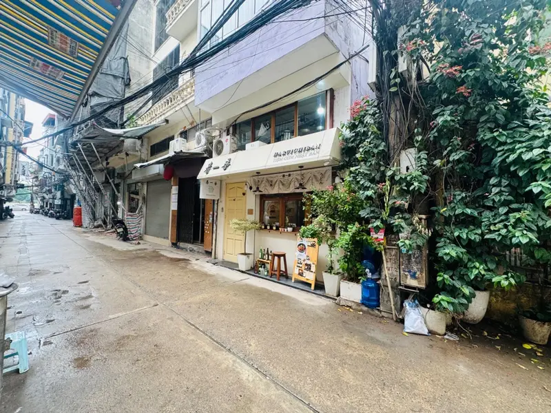 Nhà riêng căn góc 6 tầng tại Ba Đình, mặt tiền rộng, ngõ thông, gần hồ... Bán nhà riêng tại Giảng Võ, Hà Nội 01