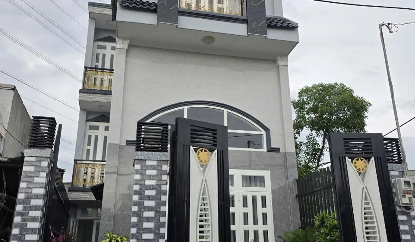 Nhà hiện đại 3 tầng 4PN tại Đông Thạnh, giá hợp lý, pháp lý rõ ràng... Bán nhà riêng tại Đông Thạnh, Hồ Chí Minh 01