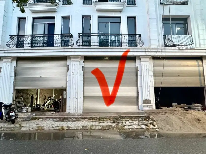 Bán nhà mặt phố 4 tầng tại phường Mỹ Hào, Hưng Yên - vị trí trung tâm thuận tiện kinh doanh... Bán nhà mặt phố tại Mỹ Hào, Hưng Yên 01
