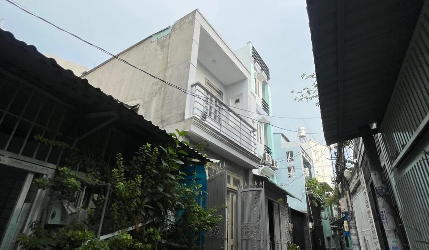 Nhà riêng 3 phòng ngủ tại Tây Thạnh giá 5.8 tỷ, tiềm năng cho thuê tốt... Bán nhà riêng tại Tây Thạnh, Hồ Chí Minh 01