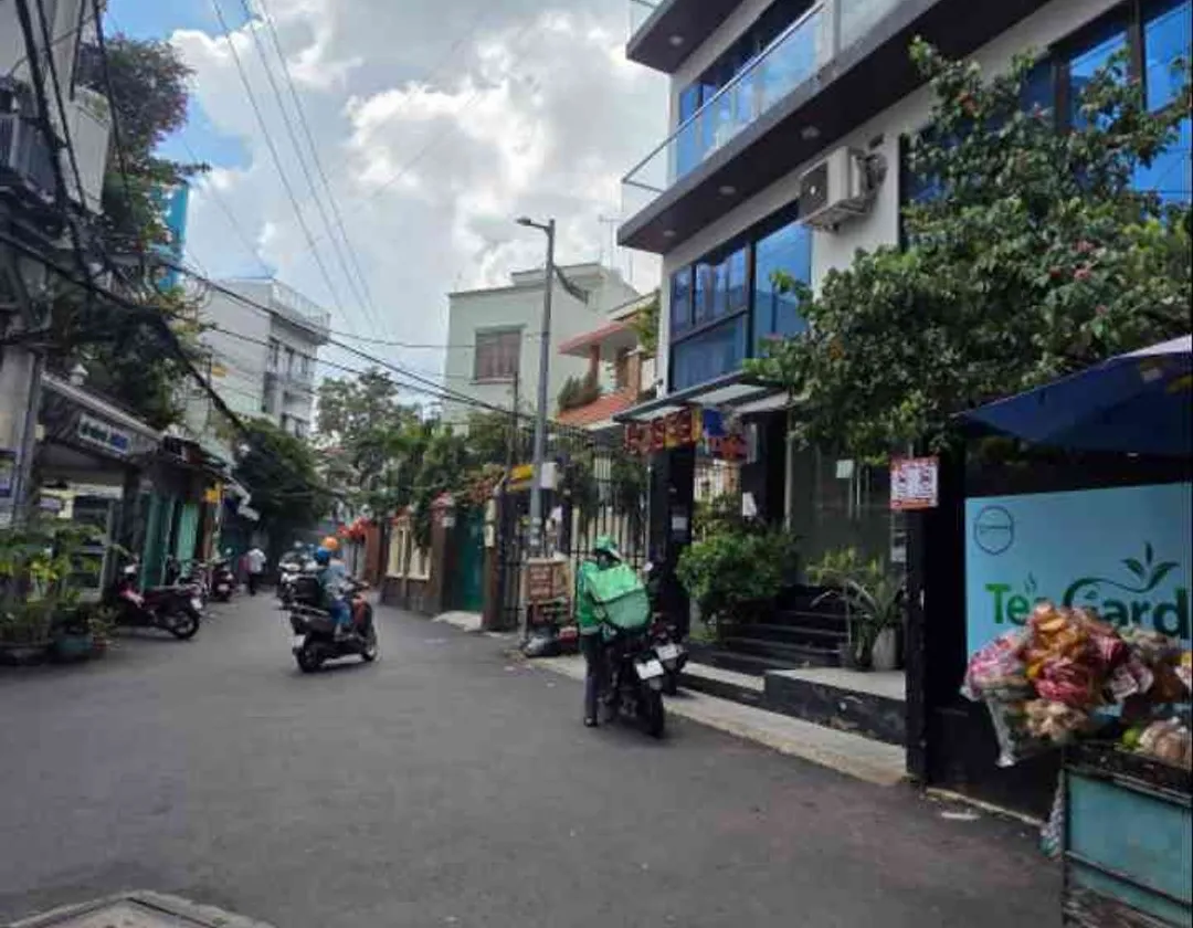 ⭐🏠 BÁN NHÀ TRẦN QUANG DIỆU, QUẬN 3 – 5 TẦNG THANG MÁY – NỘI THẤT CAO CẤP... Bán nhà riêng tại Nhiêu Lộc, Hồ Chí Minh 01