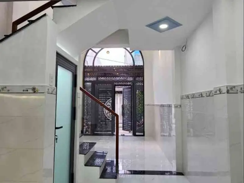Nhà 4 tầng hiện đại tại Bình Tân, sẵn sàng chào đón bạn... Bán nhà riêng tại Bình Tân, Hồ Chí Minh 01