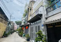 Nhà trung tâm Bình Tân
3.7 x 14. 4 tầng - đường xe tải
Giá chỉ có 5ty800... Bán nhà riêng tại Bình Trị Đông, Hồ Chí Minh 02