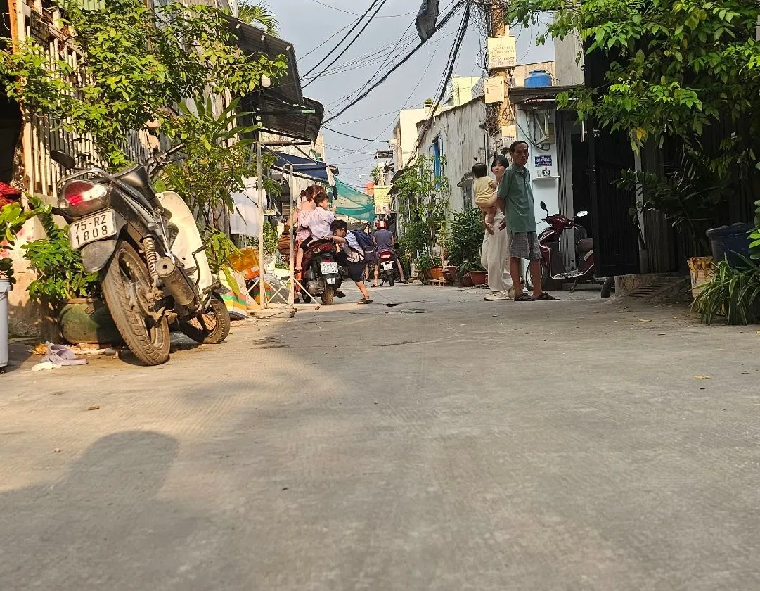 ✌️HIẾM CUỐI TÂN KỲ TÂN QUÝ – NHÀ ĐẸP Ở LIỀN – NHỈNH 4Đ nhỏ xíu🤑🏡 4x15M | 1 trệt + 1 lửng | 3PN... Bán nhà riêng tại Bình Tân, Hồ Chí Minh 01