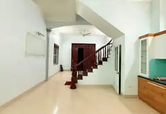 Bán nhà riêng 78m2 ô tô đỗ cửa
Ngõ thông trung tâm phường Long Biên... Bán nhà riêng tại Long Biên, Hà Nội 04
