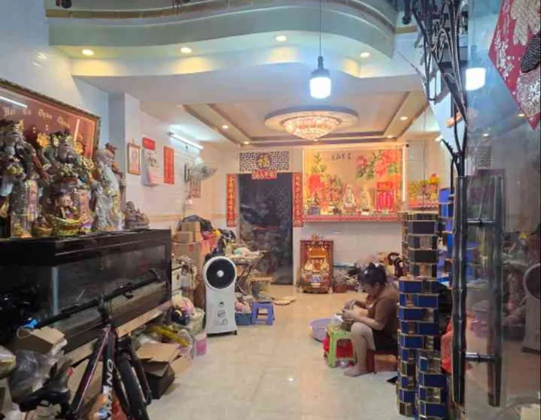 Cơ hội sở hữu nhà 5 tầng có thang máy, hẻm xe hơi gần khu Tên Lửa giá siêu hấp dẫn... Bán nhà riêng tại Bình Trị Đông, Hồ Chí Minh 01