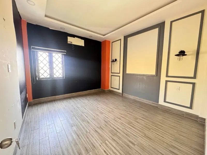 GIẢM NGAY 500 TRIỆU – BÁN NHÀ 4 TẦNG 1/ LÒ LU
📍 Vị trí 1/ đường Lò Lu rộng 30m, khu phân lô... Bán nhà riêng tại Long Phước, Hồ Chí Minh 01