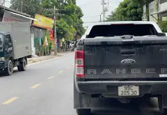 Chủ cần bán gấp nhà cấp 4 tổ 23 thị trấn đông anh: kinh doanh, vỉa hè 4 m đường 2 xe công tránh :
D... Bán đất tại Thư Lâm, Hà Nội 02