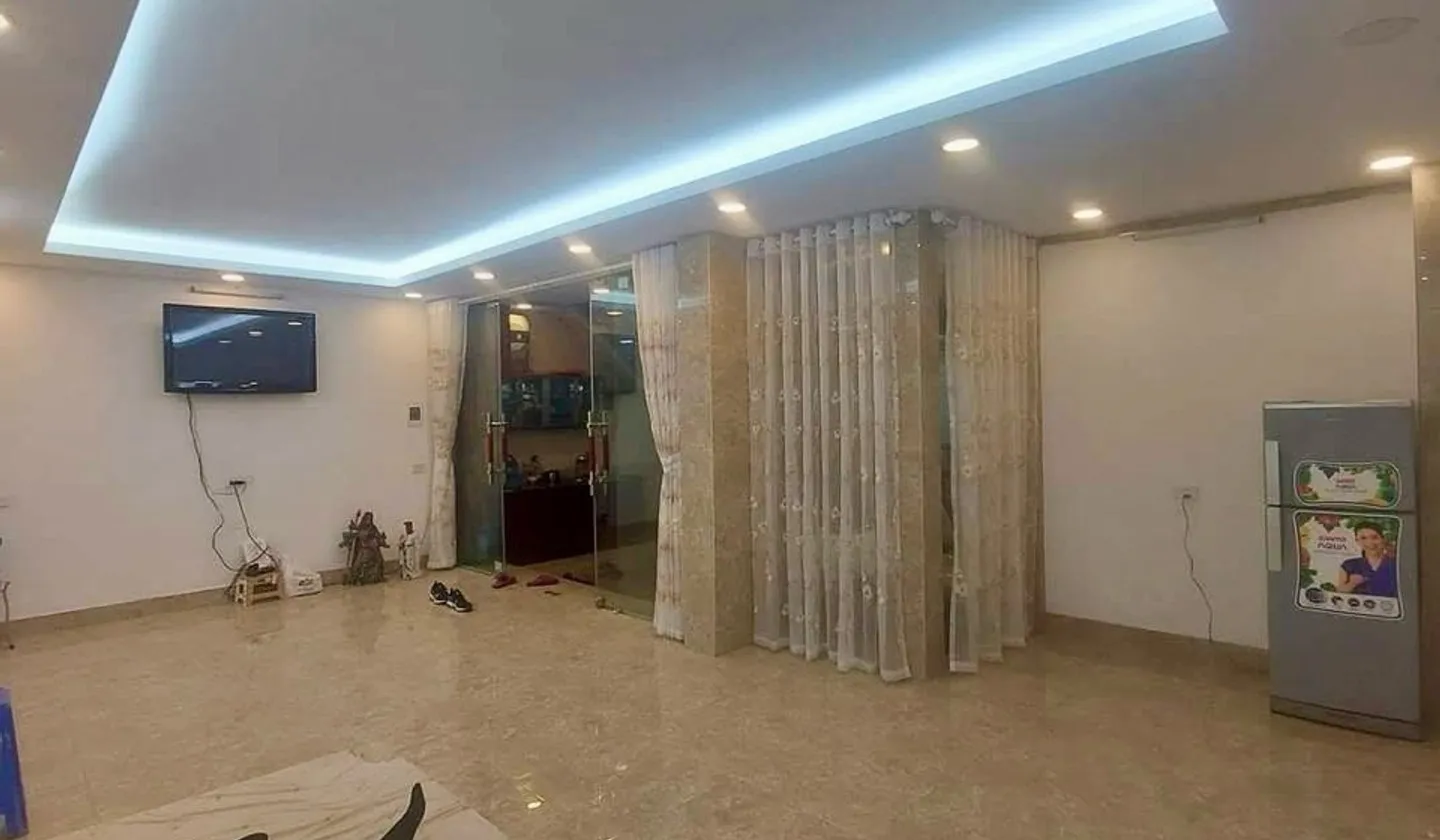 Bán nhà riêng 5 tầng tại trung tâm quận Hai Bà Trưng, đối diện Vincom, mặt tiền 7.5m... Bán nhà riêng tại Hai Bà Trưng, Hà Nội 01