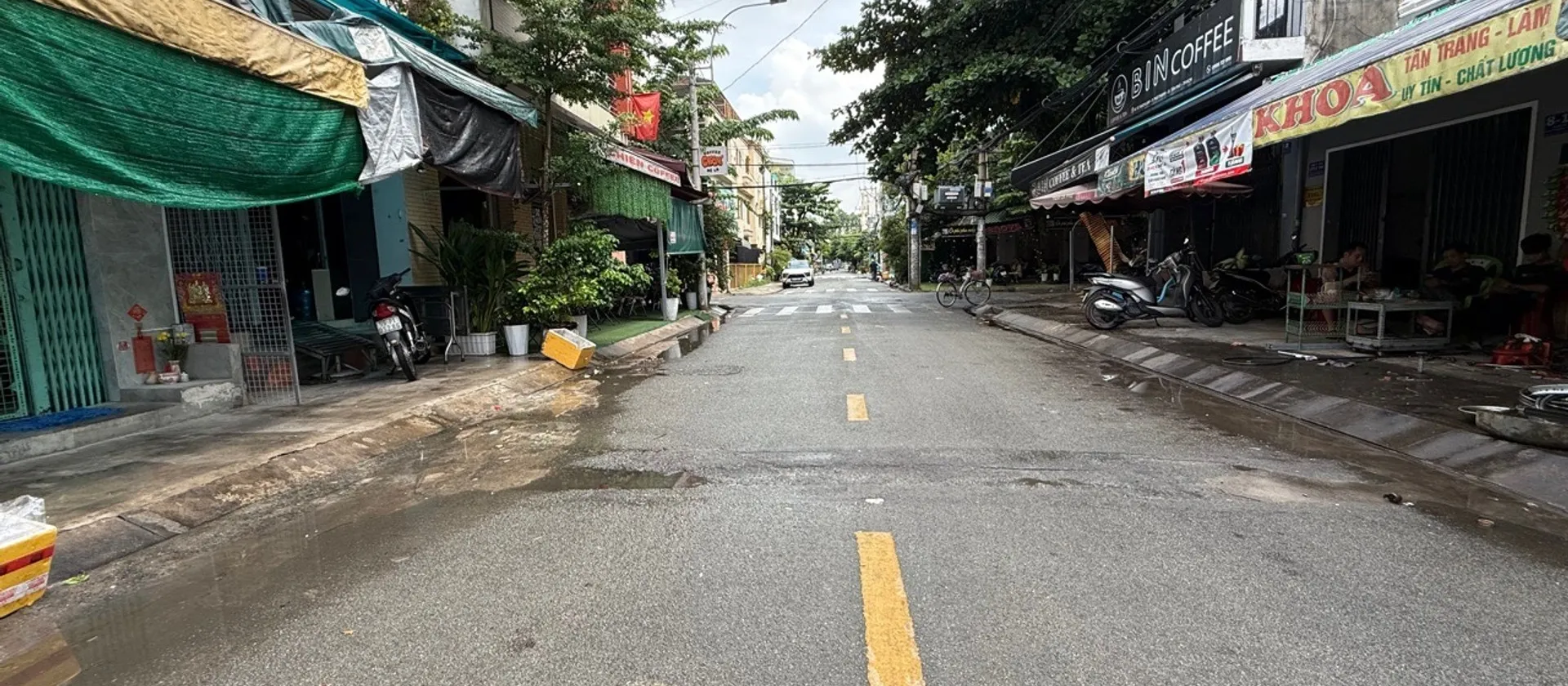 Nhà mặt phố 4 tầng, vị trí đắc địa, giá chỉ 6.7 tỷ... Bán nhà mặt phố tại Phú Thạnh, Hồ Chí Minh 01