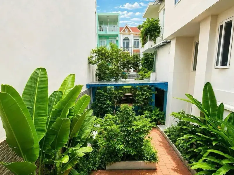 Biệt thự sân vườn 5 tầng khu VIP Nguyễn Văn Khối, diện tích gần 300m² giá 30 tỷ... Bán nhà riêng tại Thông Tây Hội, Hồ Chí Minh 01