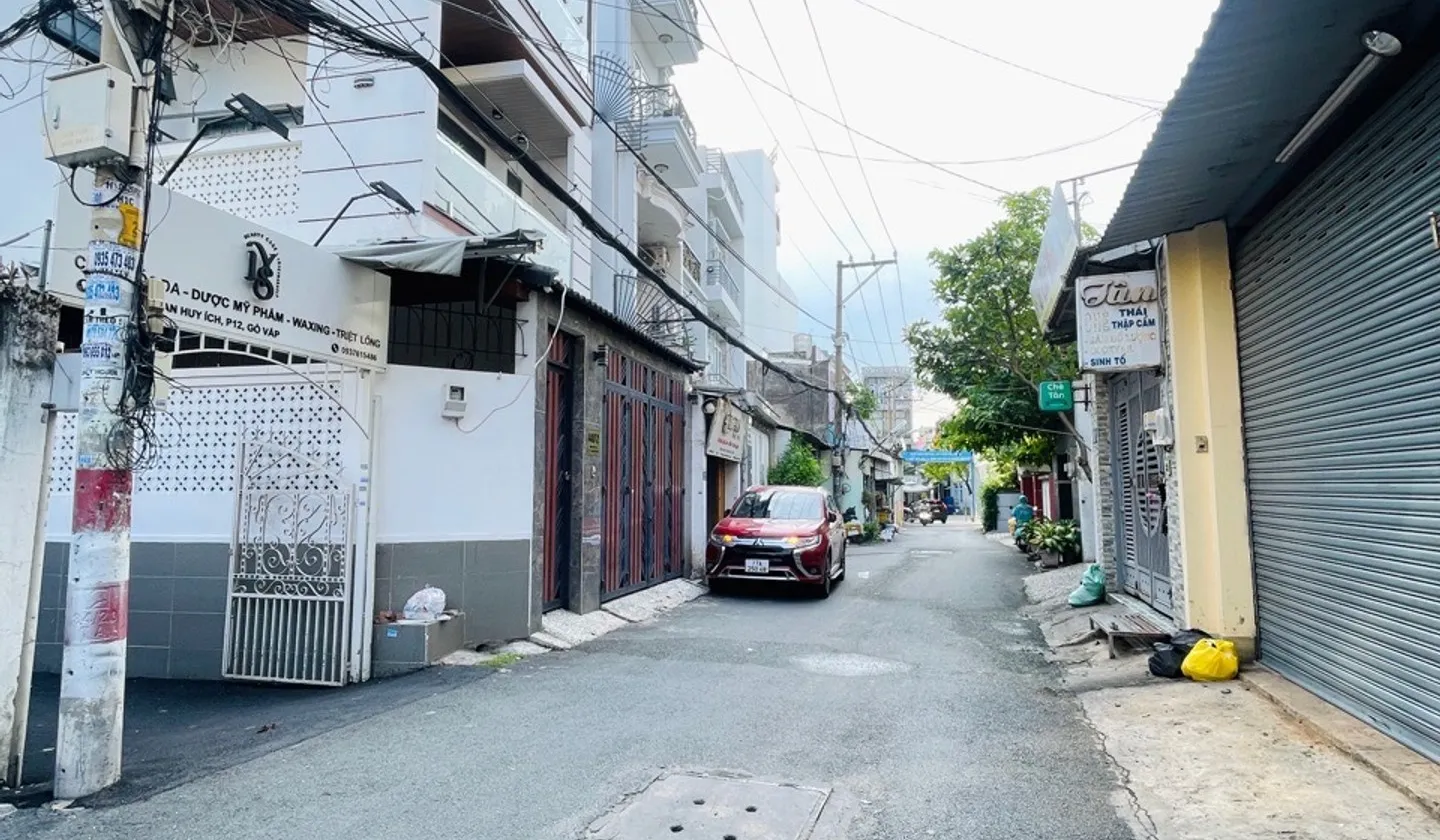 MÃ SỐ: 646

🔥 PHAN HUY ÍCH – TRƯỜNG CHINH – PHẠM VĂN BẠCH – GÒ VẤP CŨ
🏠 Hẻm xe hơi thông, vị t... Bán nhà riêng tại An Hội Tây, Hồ Chí Minh 01