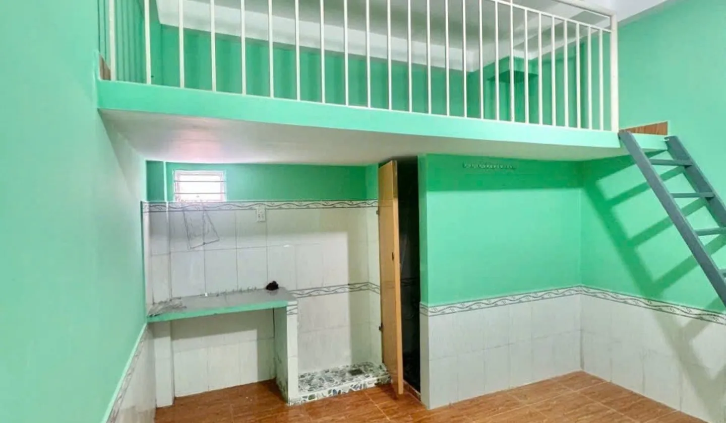 Căn hộ dịch vụ 20 phòng cực chất Quận 12 giá hời... Bán nhà riêng tại Đông Hưng Thuận, Hồ Chí Minh 01