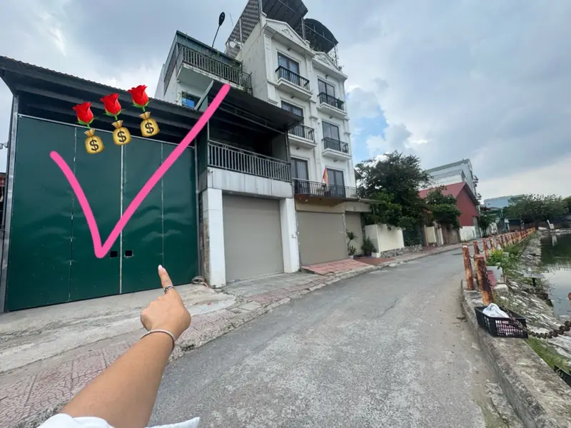 ☎️ 29/8 chủ cực kỳ thiện chí nên giảm 900 triệu, cũ 12.2 tỷ mới 11.3 tỷ lô đất quá đẹp view hồ Cự... Bán đất tại Long Biên, Hà Nội 01